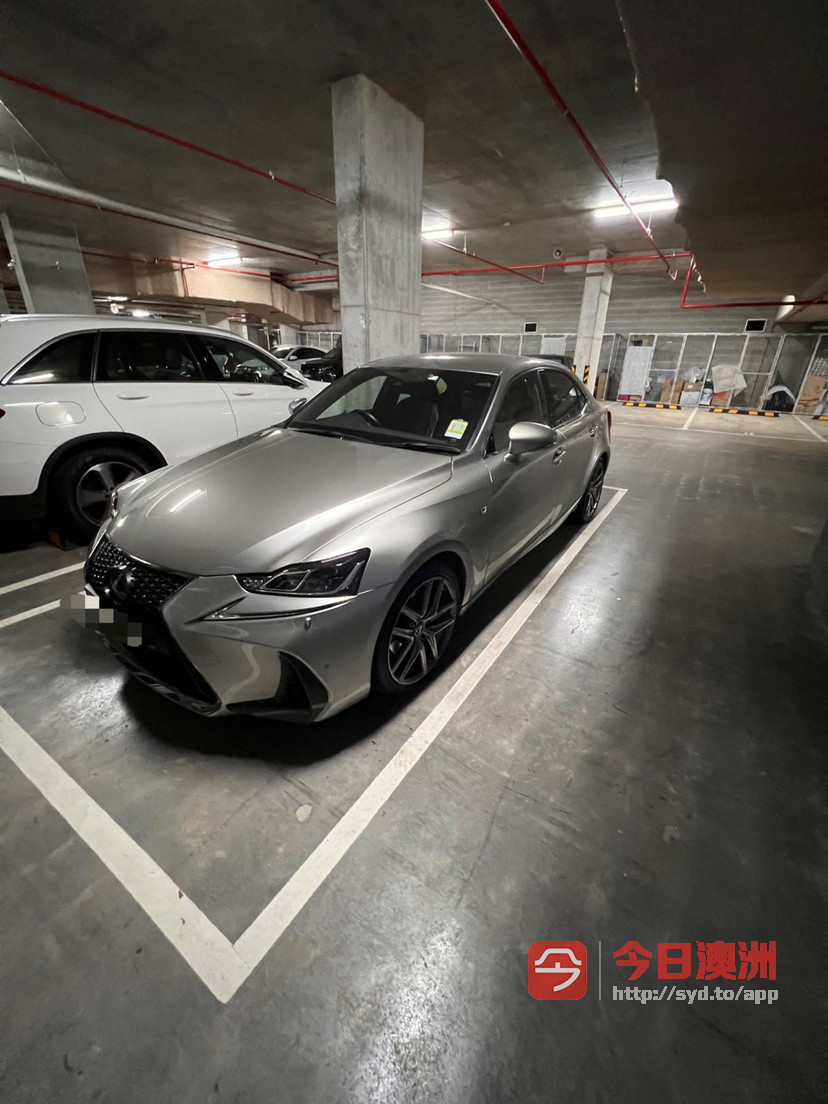 Lexus 2020年 IS300 sports hybrid 25L 自动