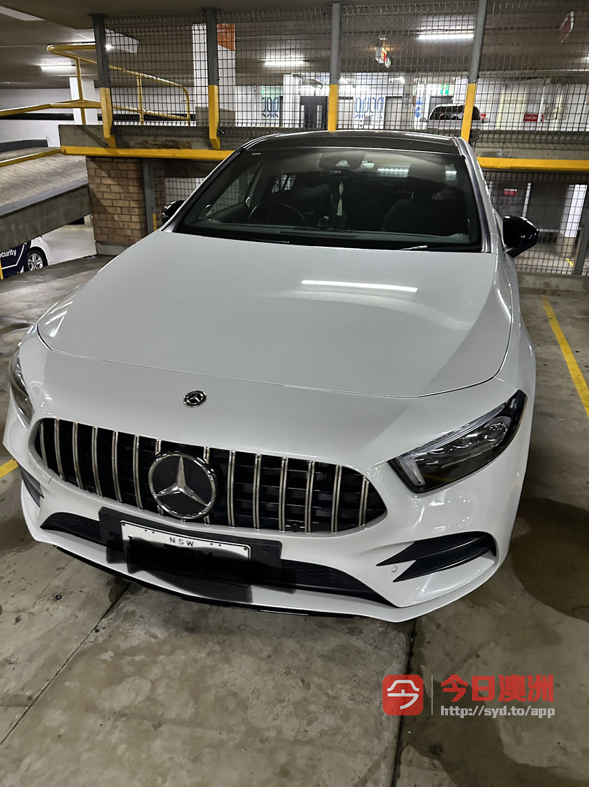 MercedesBenz 奔驰A180 2019年 高配轿车