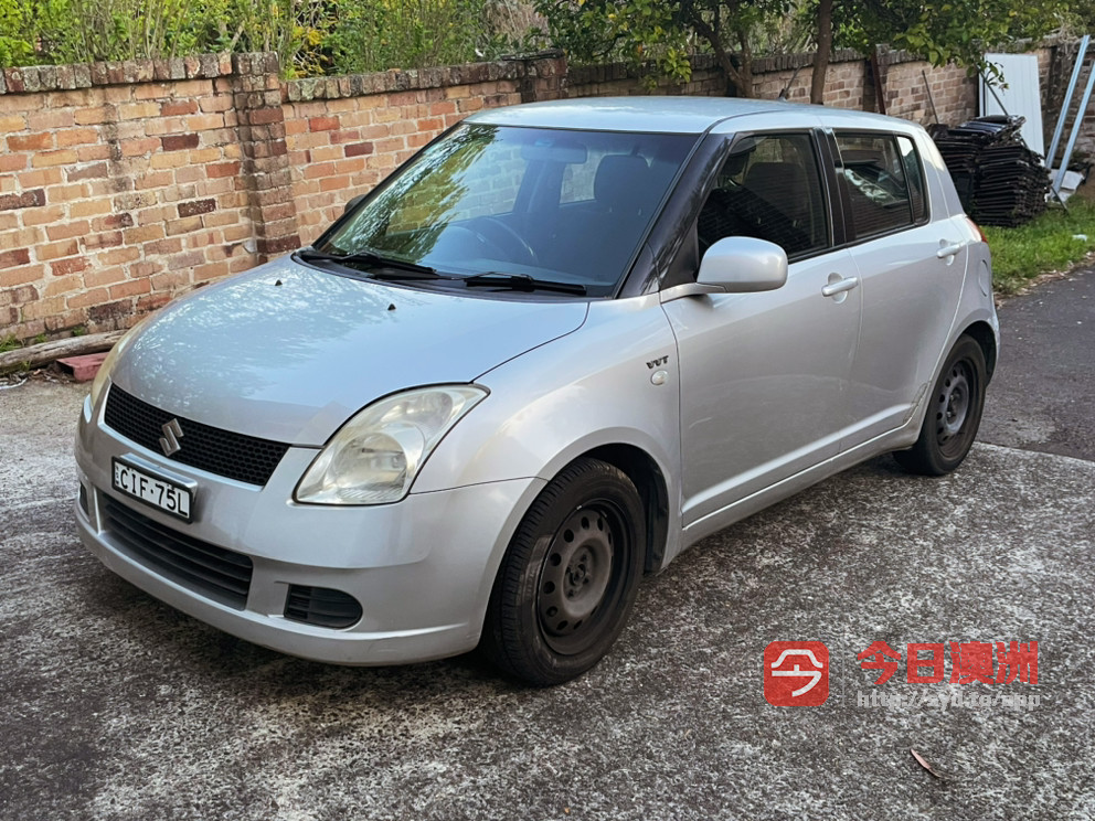Suzuki 2007年 Swift 14L 自动