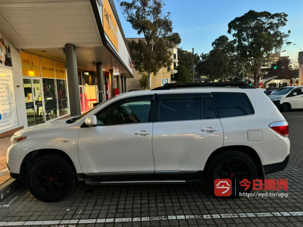 Toyota 2013年 Kluger 30L 自动